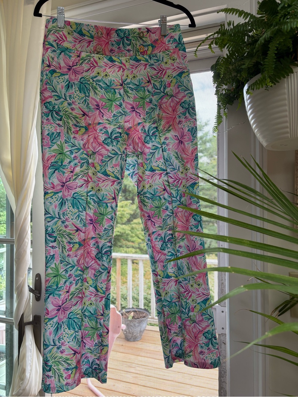 Stella Parker vacation, floral pants